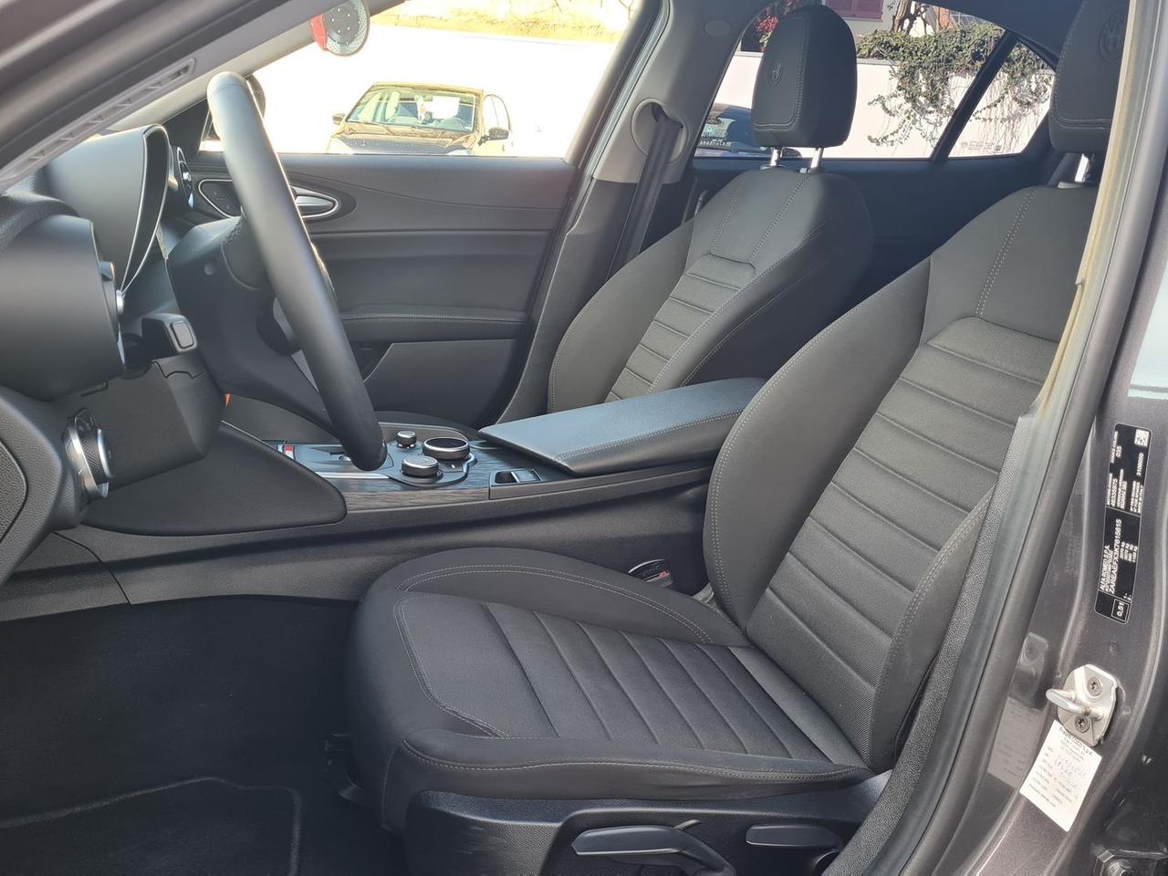 Alfa Romeo Giulia 2.2 Business #8718