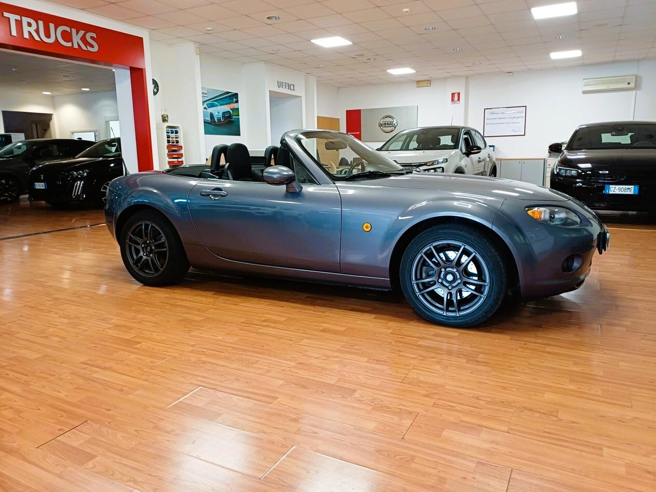 Mazda MX-5 Roadster 1.8L Fire