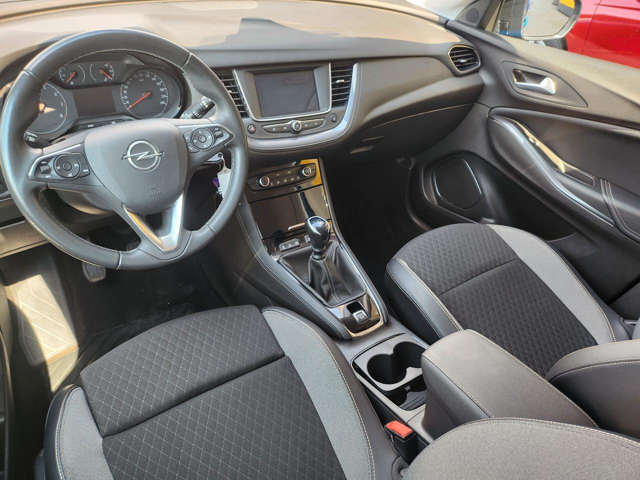 Opel Grandland X 1.5 diesel Ecotec Start&Stop Design Line
