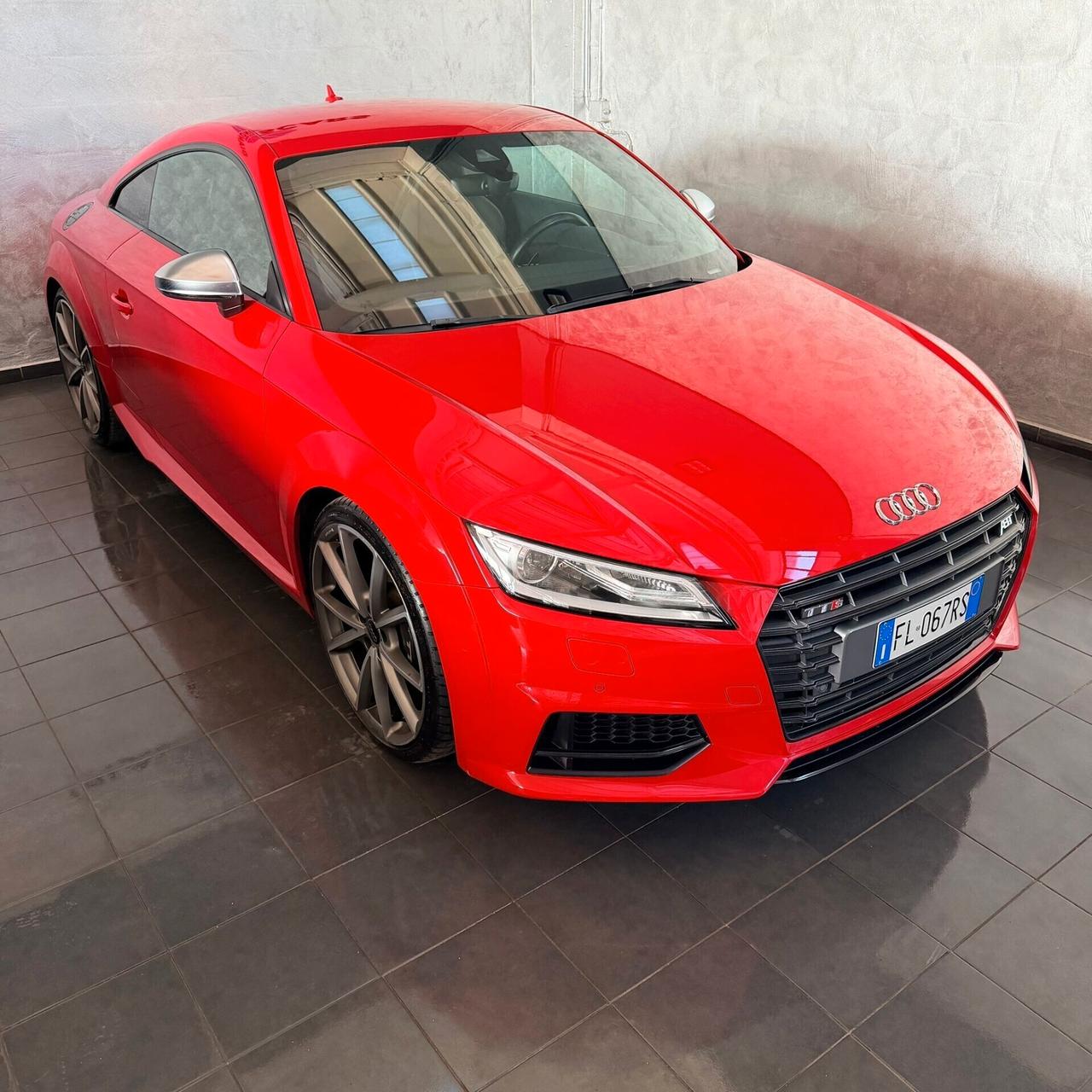 Audi TTS Coupé 2.0 TFSI 310 CV quattro S tronic