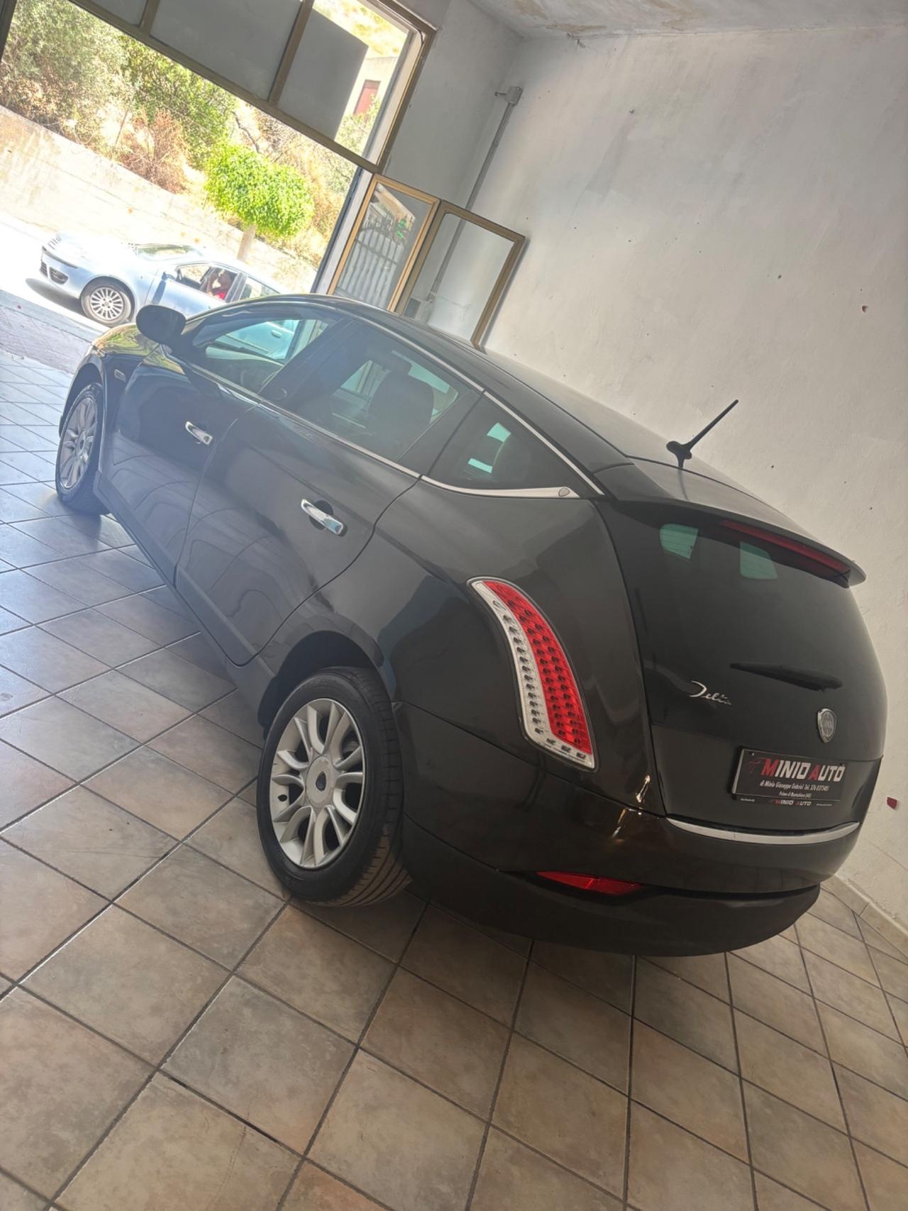 Lancia Delta 1.6 MJT DPF Selectronic Platinum