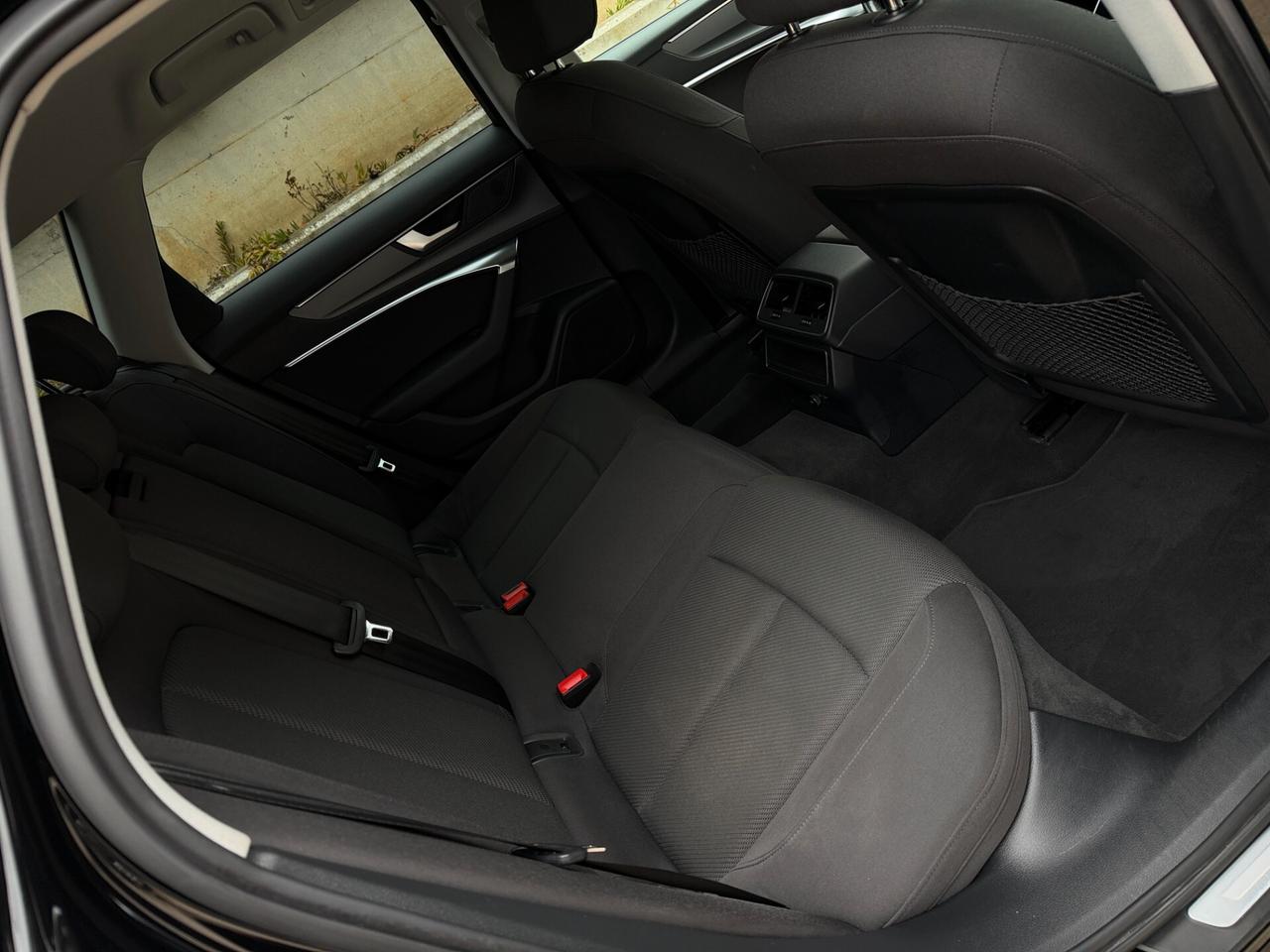 Audi A6 Avant 40 2.0 TDI S tronic Business Plus