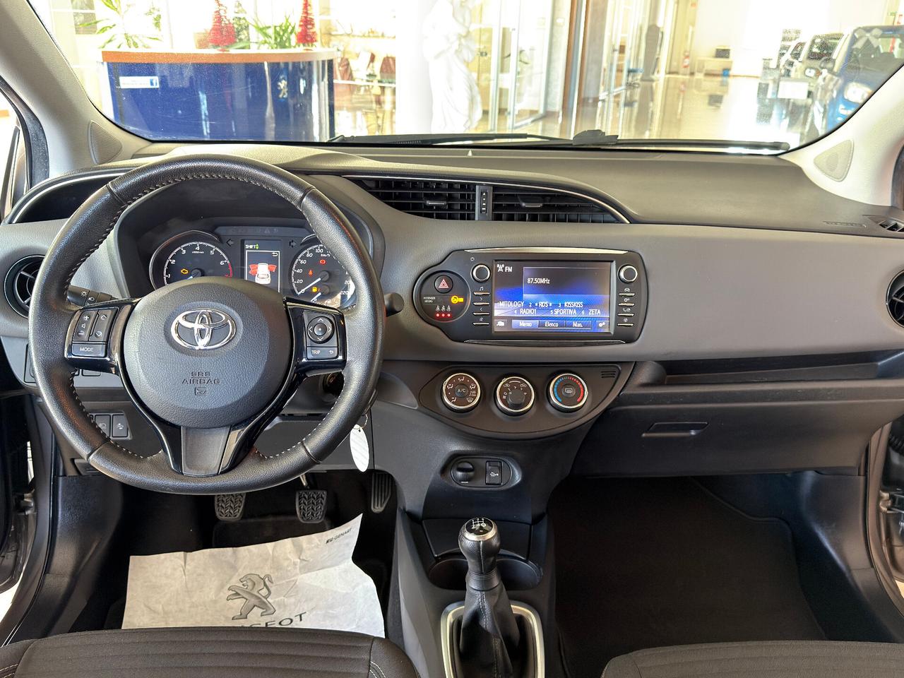 TOYOTA Yaris Active 5p - 1.0 Benz. 70cv E6