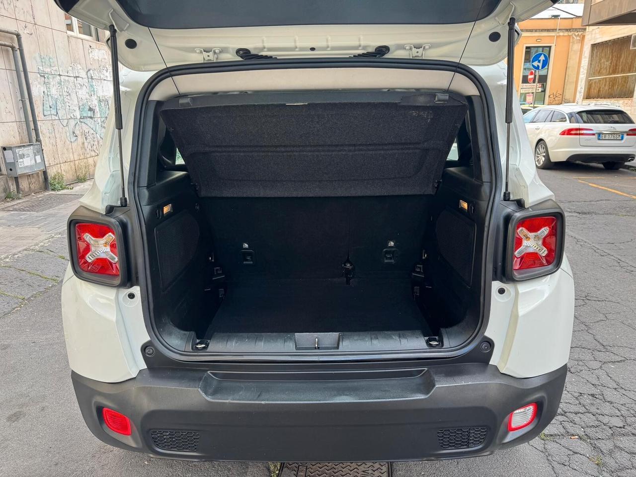 Jeep Renegade 1.6 Mjt 120 CV SPORT