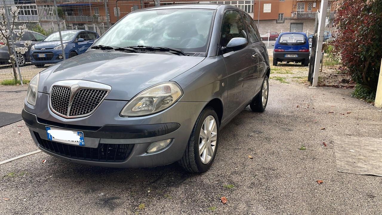 Lancia Ypsilon 1.3 Multijet 16V