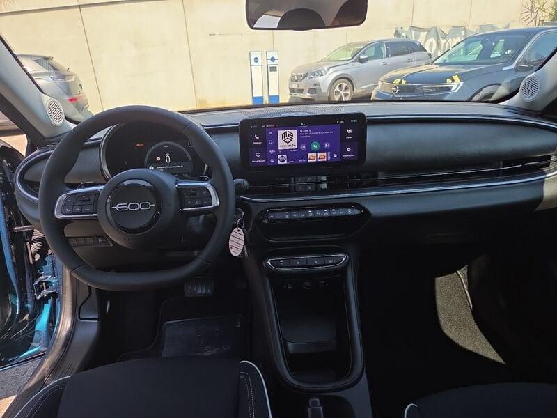FIAT 600 600 Hybrid 100 CV DCT MHEV