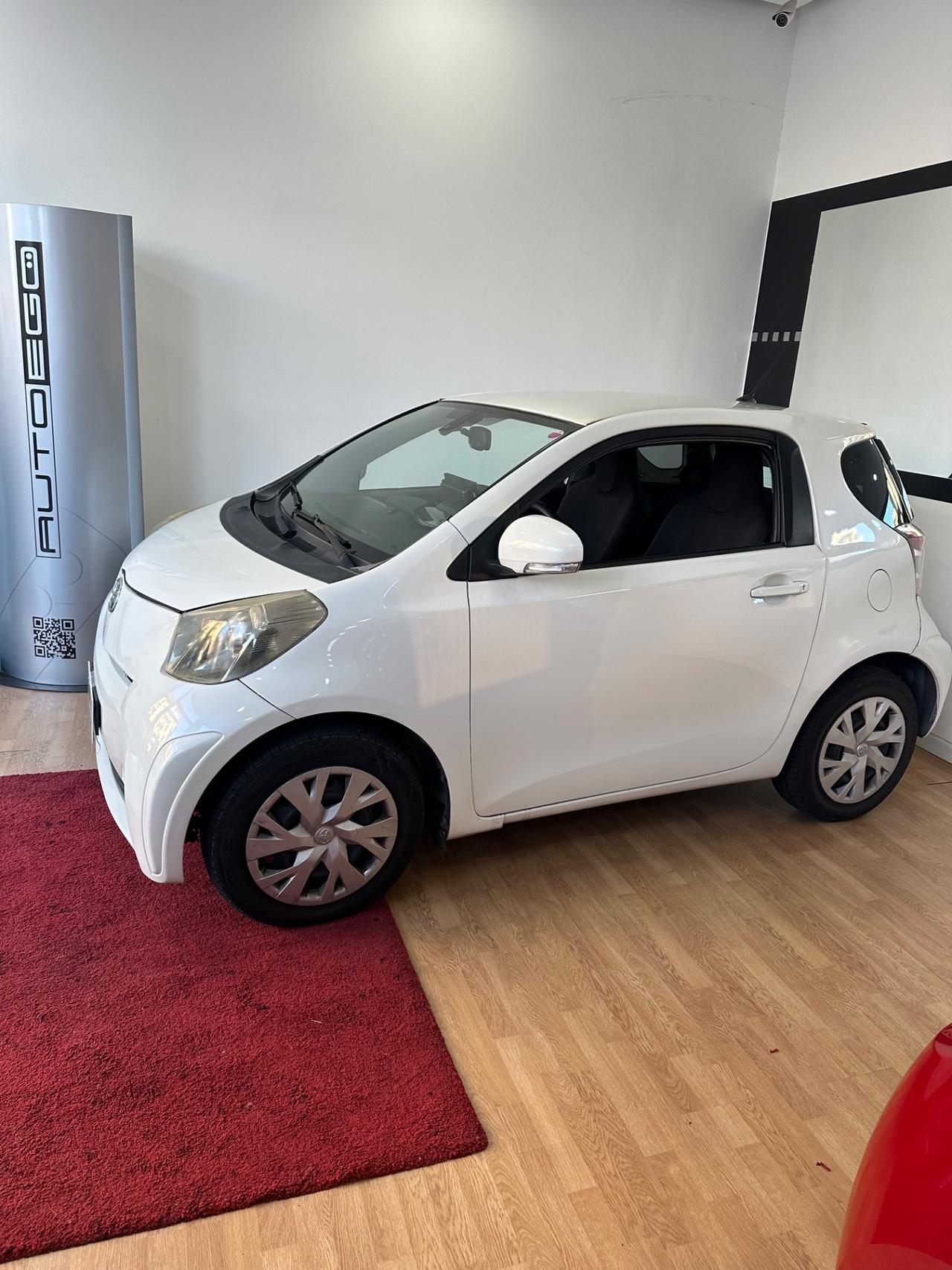 Toyota iQ 1.0 High