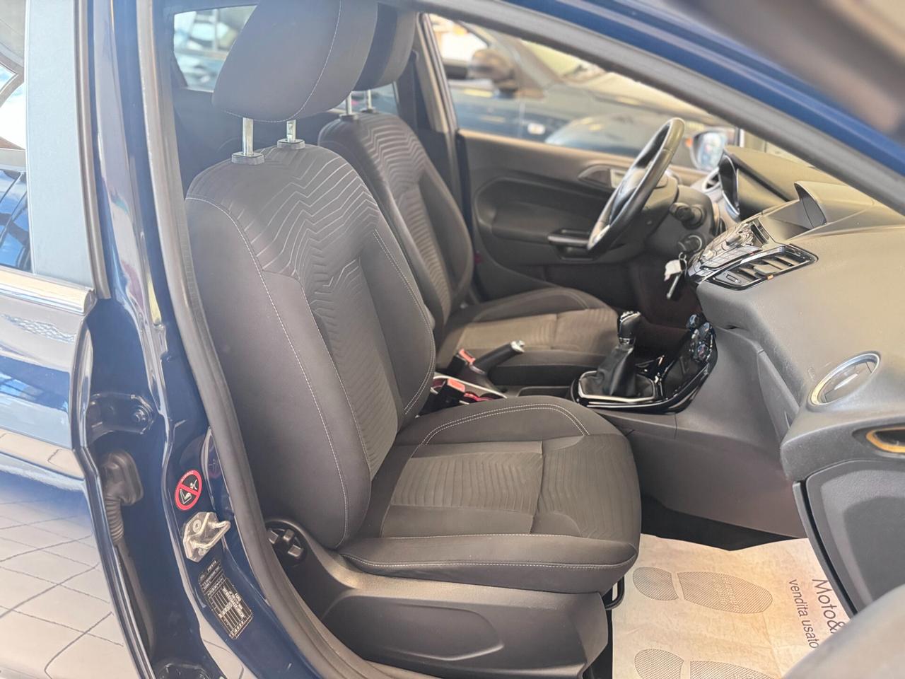 Ford Fiesta 1.5 TDCi 75CV 5 porte Titanium