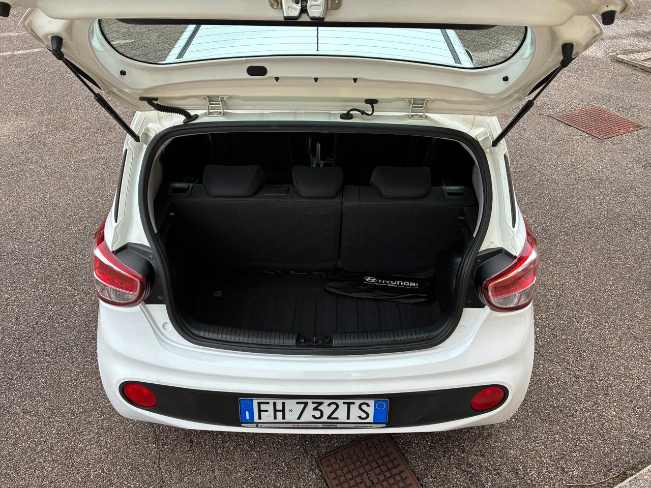 Hyundai i10 1.0 MPI Login