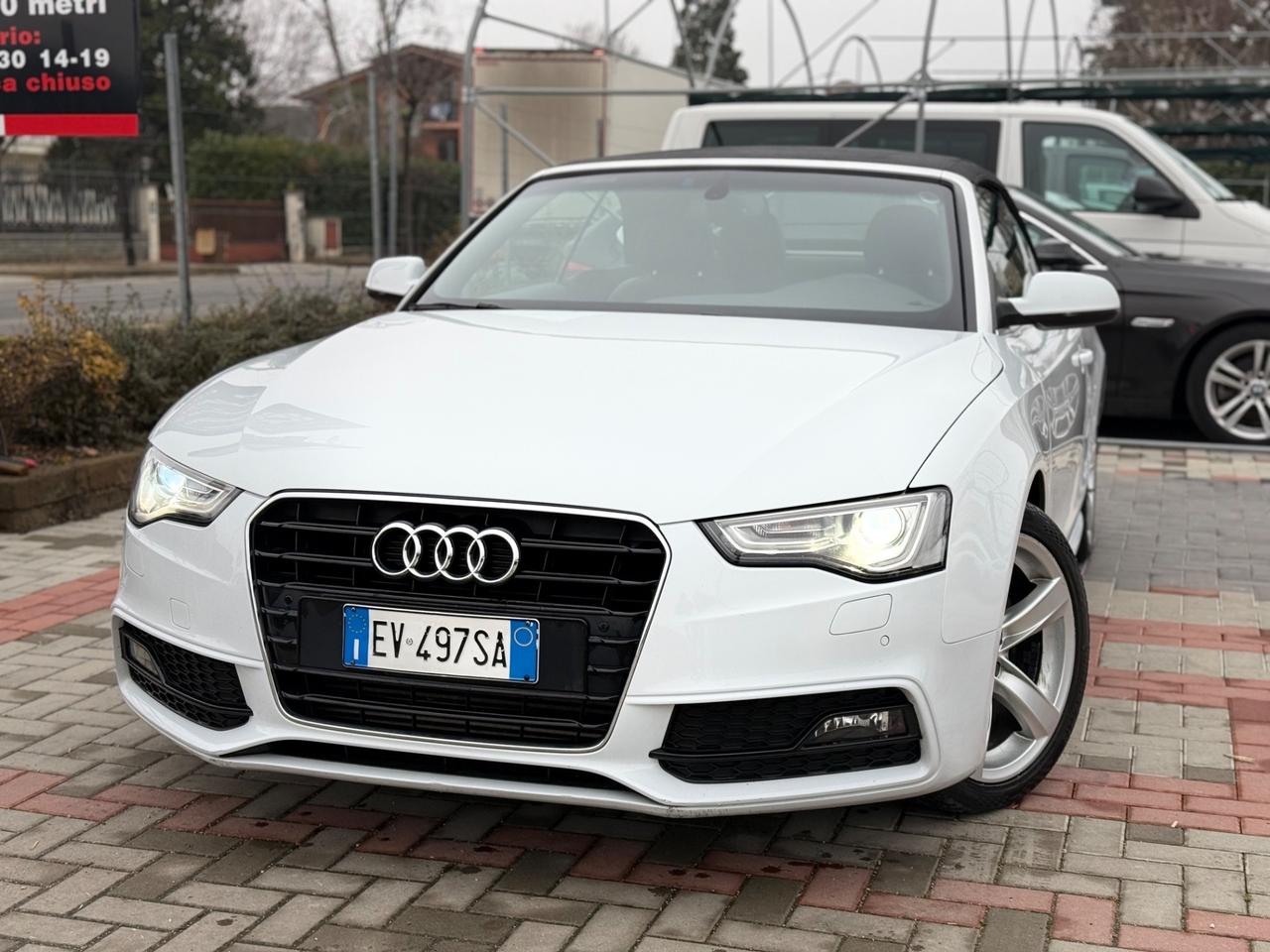 Audi A5 Cabrio 2.0 TDI 177 CV BIANCO PERLA.UNICO PROPRIETARIO