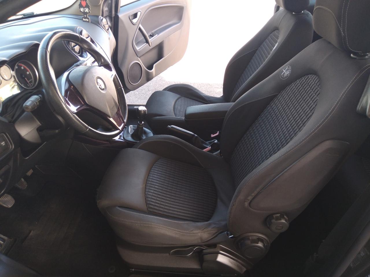 Alfa Romeo MiTo 1.3 JTDm-2 95 CV S&S Distinctive Sport Pack x neopatentati