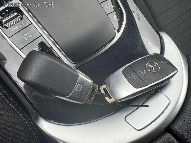 MERCEDES-BENZ GLC 300 GLC 300e phev (eq-power) Business 4matic - GG458ZK