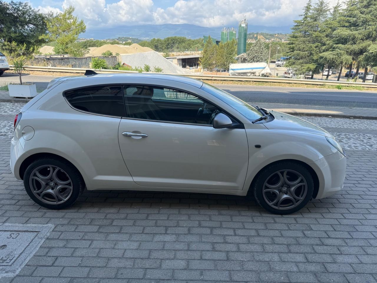 Alfa Romeo MiTo 1.4 T 120 CV GPL Distinctive Premium Pack