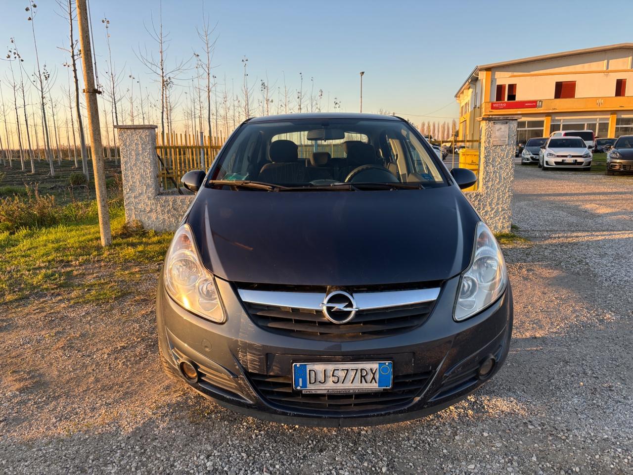 Opel Corsa 1.2 5 porte Easytronic Enjoy