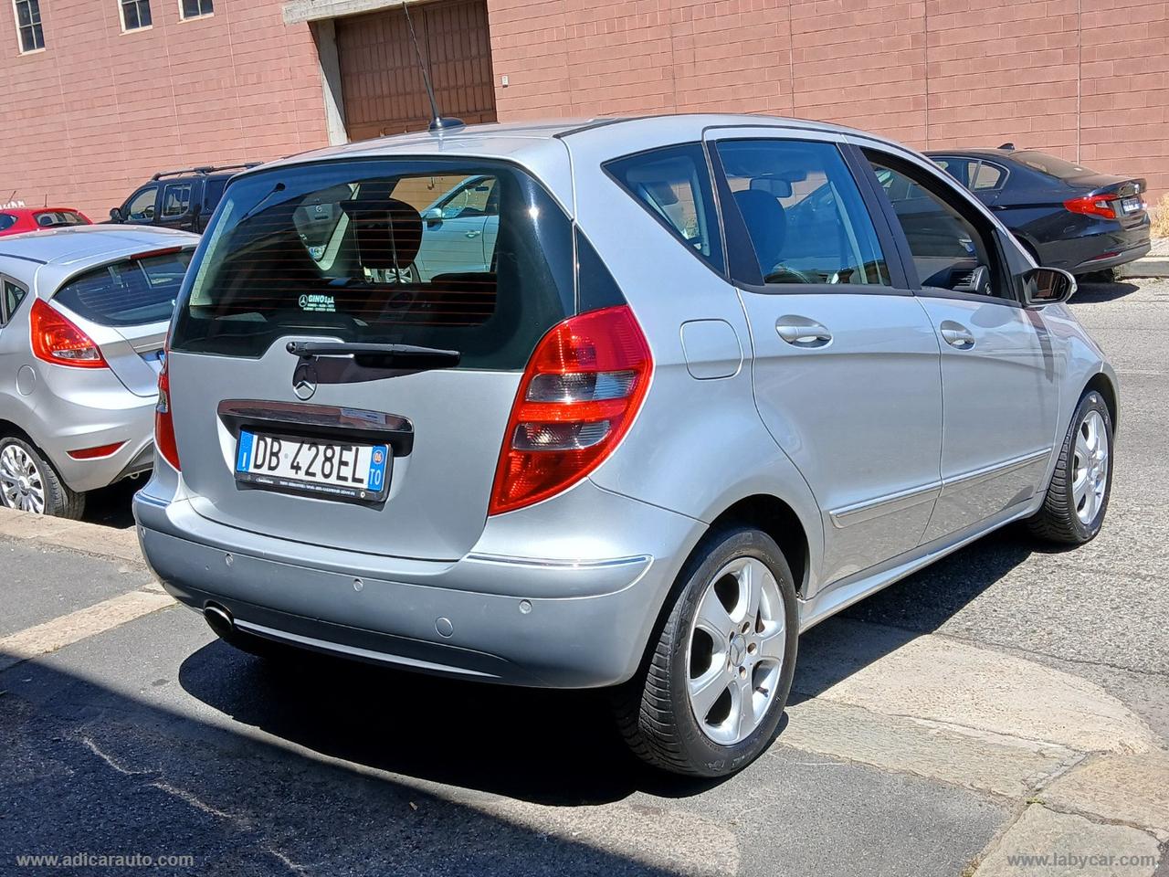 MERCEDES-BENZ A 200 CDI AUTOMATIC