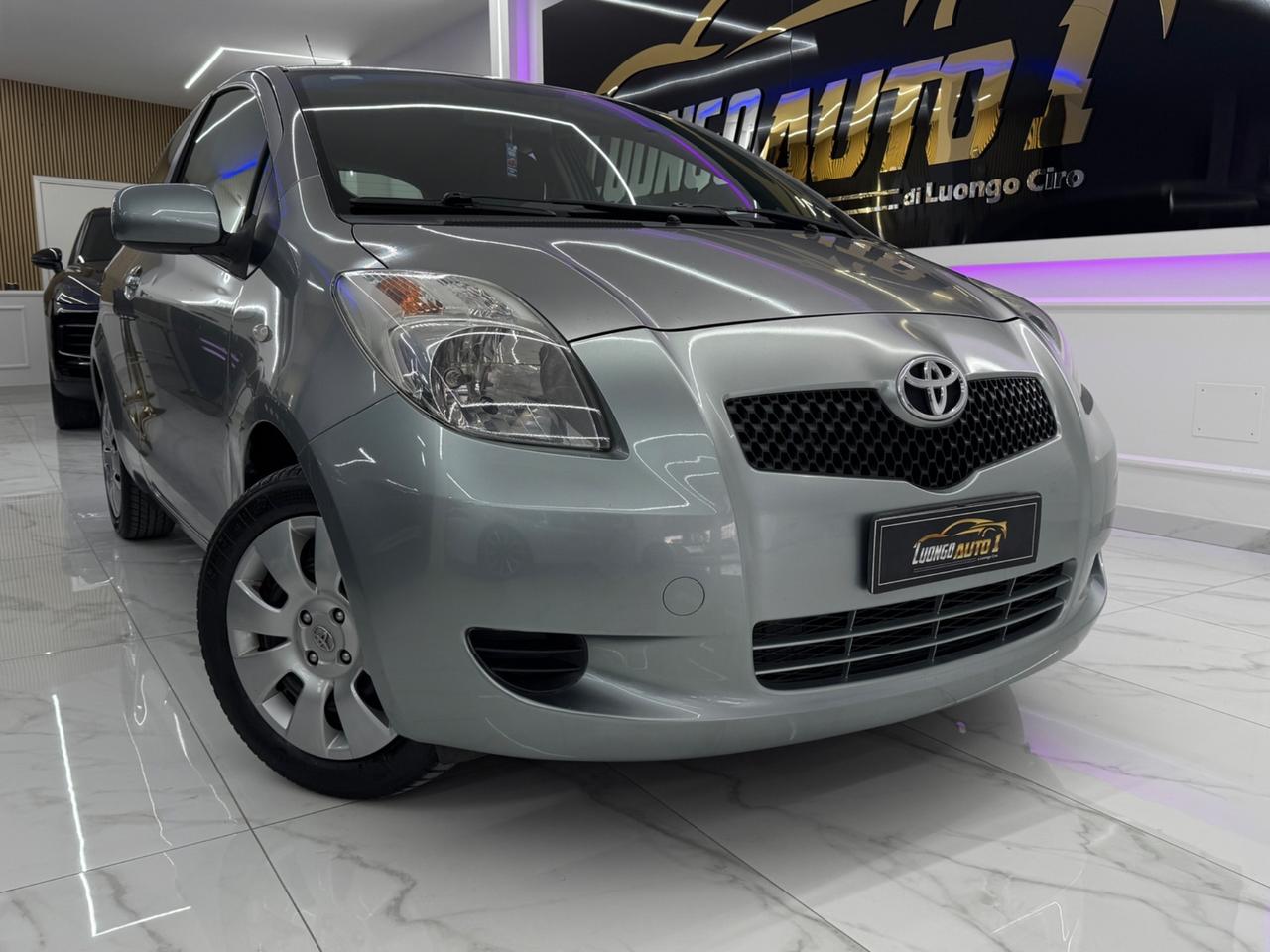 Toyota Yaris 1.0 Full Opt