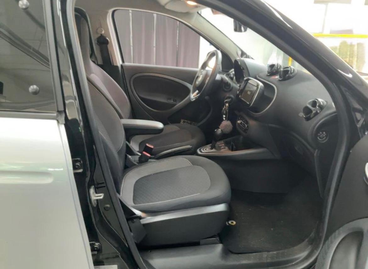 Smart ForFour EQ Passion 22Kw - Solo 25.095Km !!