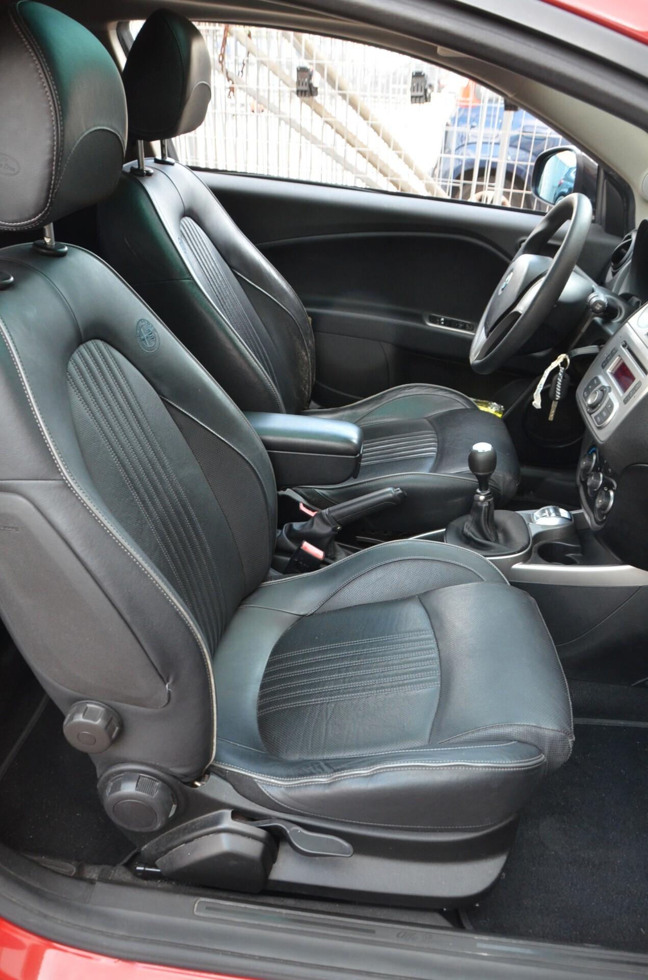 Alfa Romeo MiTo 1.3 JTDm-2 95 CV S&S Distinctive Premium Pack