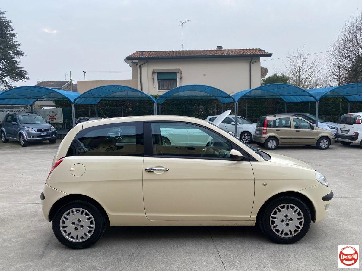 LANCIA - Ypsilon 1.2 8v Oro