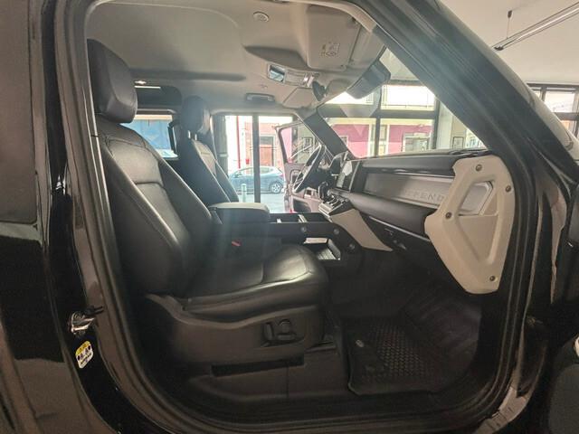 Land Rover Defender 90 3.0D I6 200 CV AWD Auto X-Dynamic SE