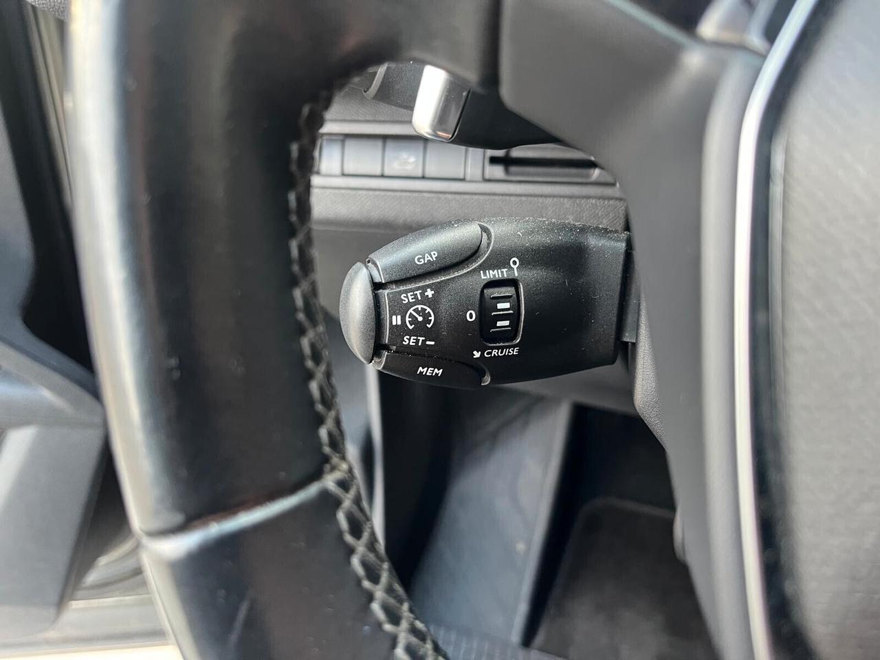 Peugeot 3008 BlueHDi 120 S&S Allure