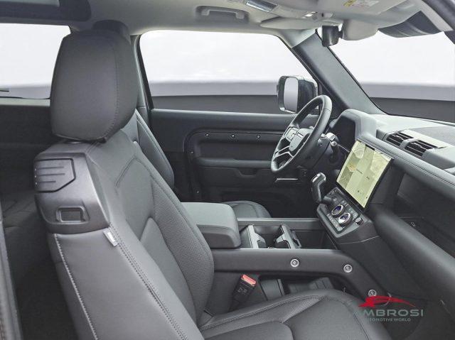 LAND ROVER Defender 90 AWD 3DR RWB X-Dynamic SE 200PS Auto