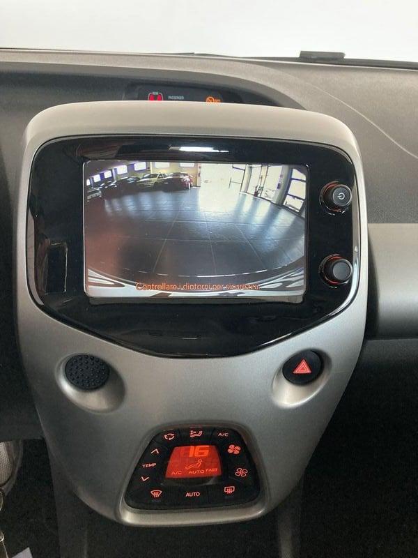 Toyota Aygo 1.0 VVT-i MMT x-play
