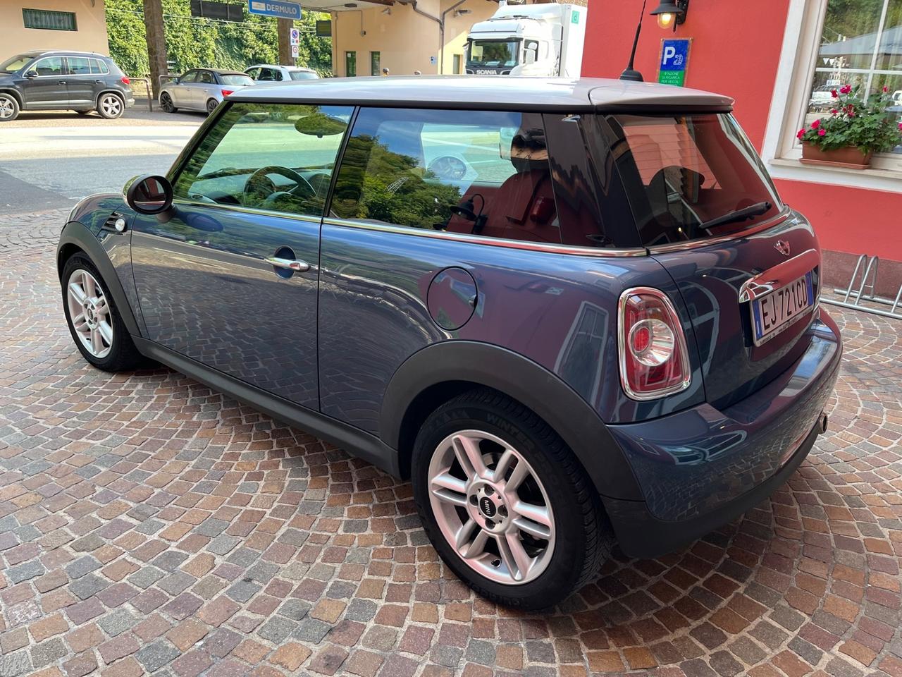 Mini 2.0 16V Cooper DIESEL - Automatica