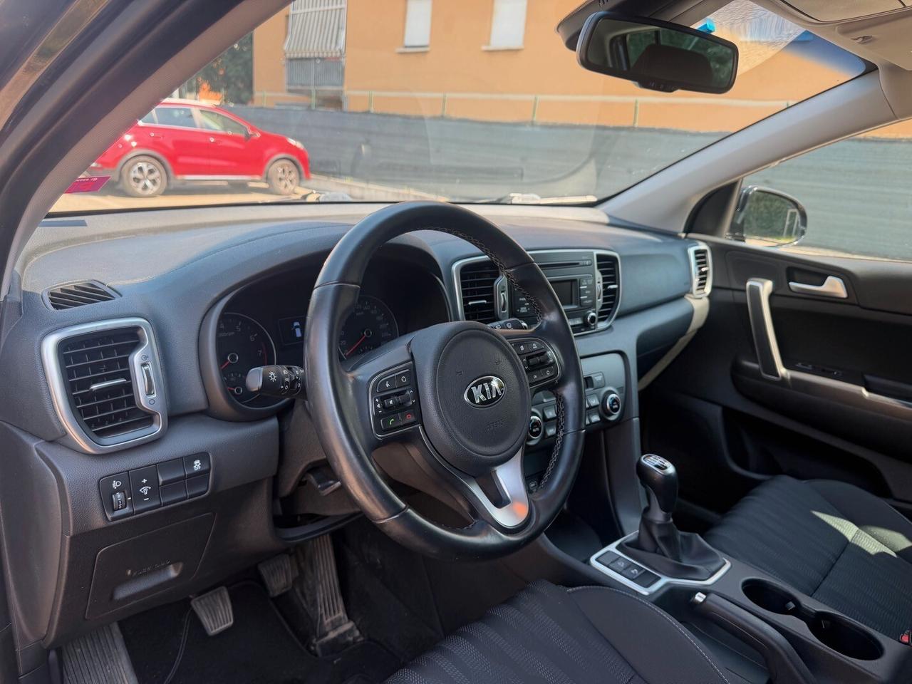 Kia Sportage 1.6 - NEOPATENTATI - 12 MESI DI GARANZIA -