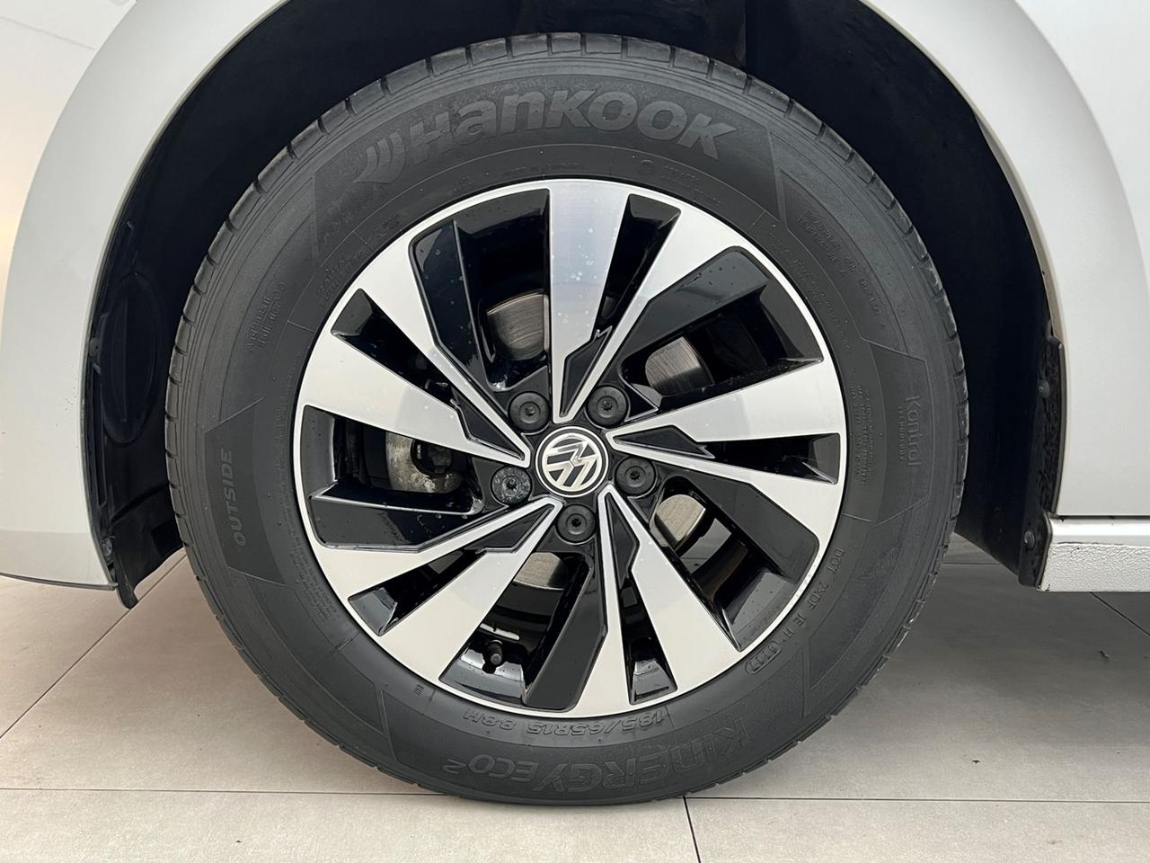 VOLKSWAGEN Polo VI 2017 Polo 5p 1.0 mpi Comfortline 75cv