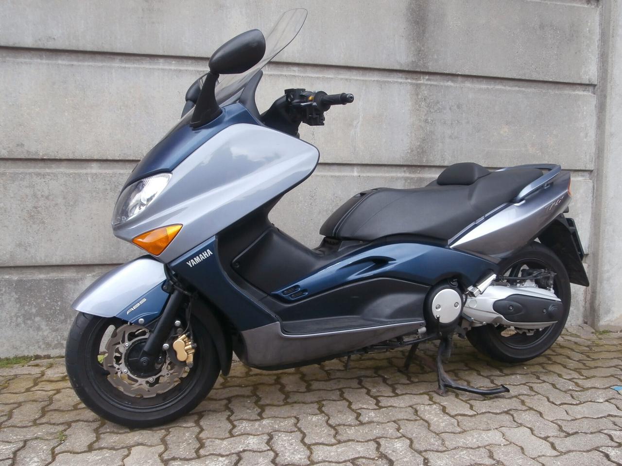 Yamaha T Max T-Max 500 (2004 - 07) passaggio incluso.