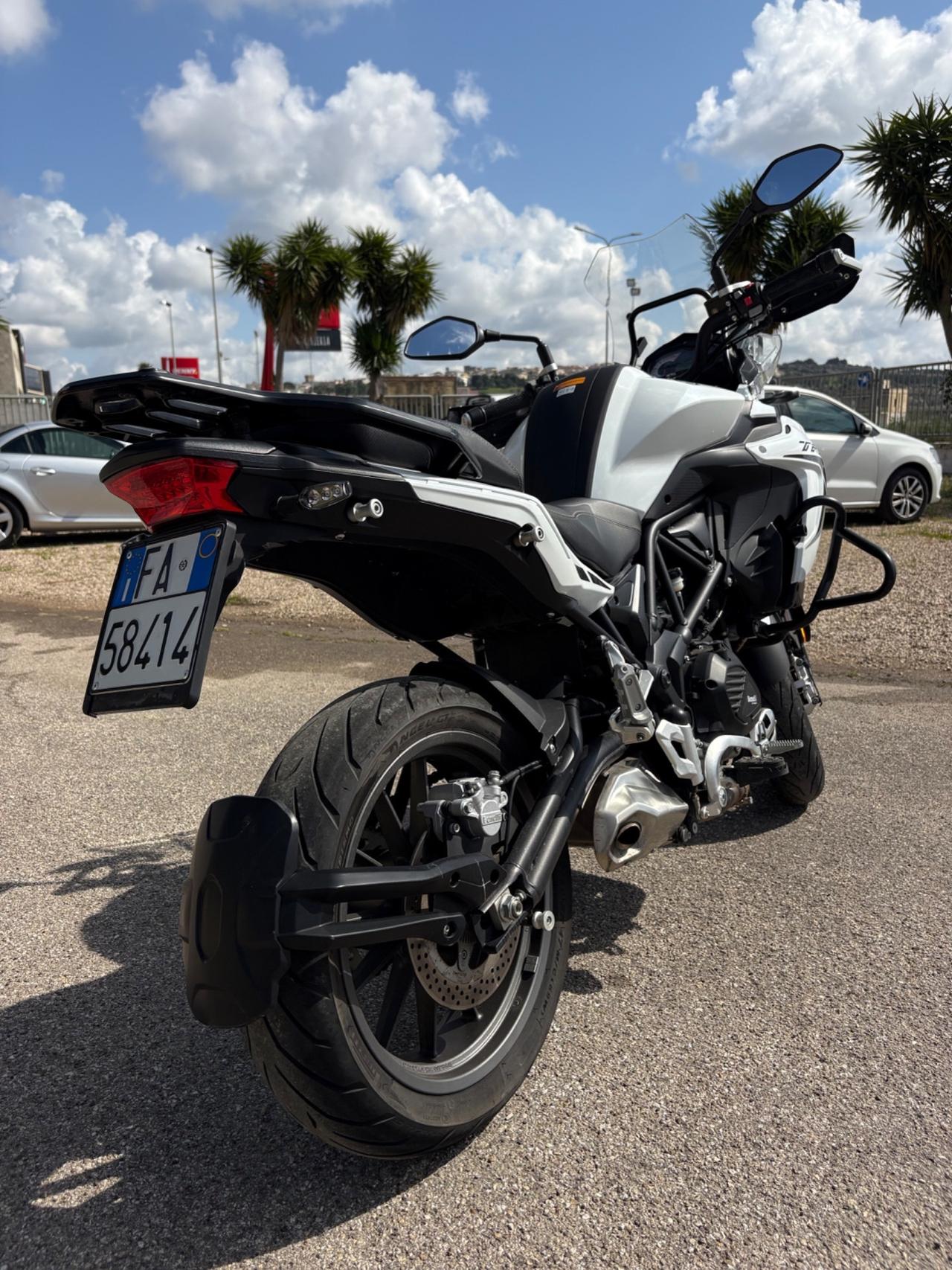 Benelli TRK 502