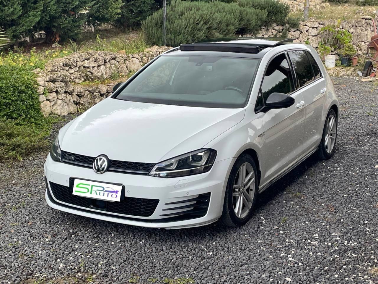 Volkswagen Golf GTD 2.0 TDI DSG TETTO PANORAMICO APRIBILE