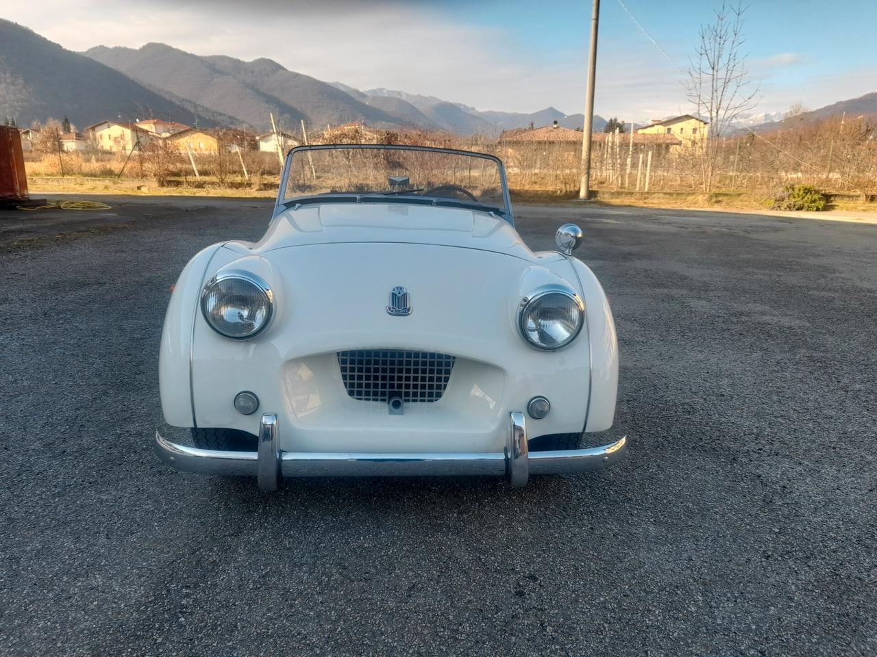 Triumph TR2 LONG DOOR