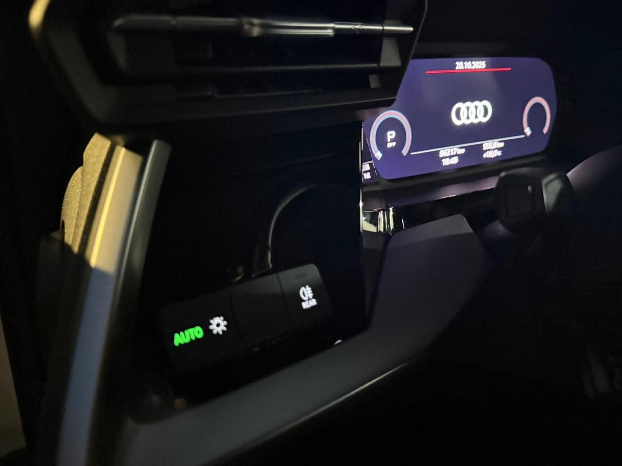 Audi A3 SPB 35 TDI S tronic Business Advanced