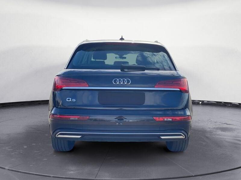 Audi Q5 II 2020 35 2.0 tdi mhev 12V Business s-tronic