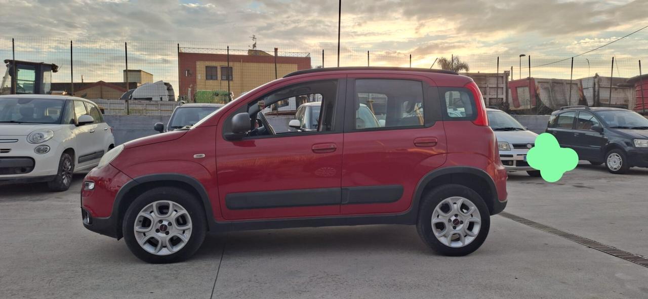 2014;Fiat Panda 0.9 TwinAir Turbo Natural Power Trekking