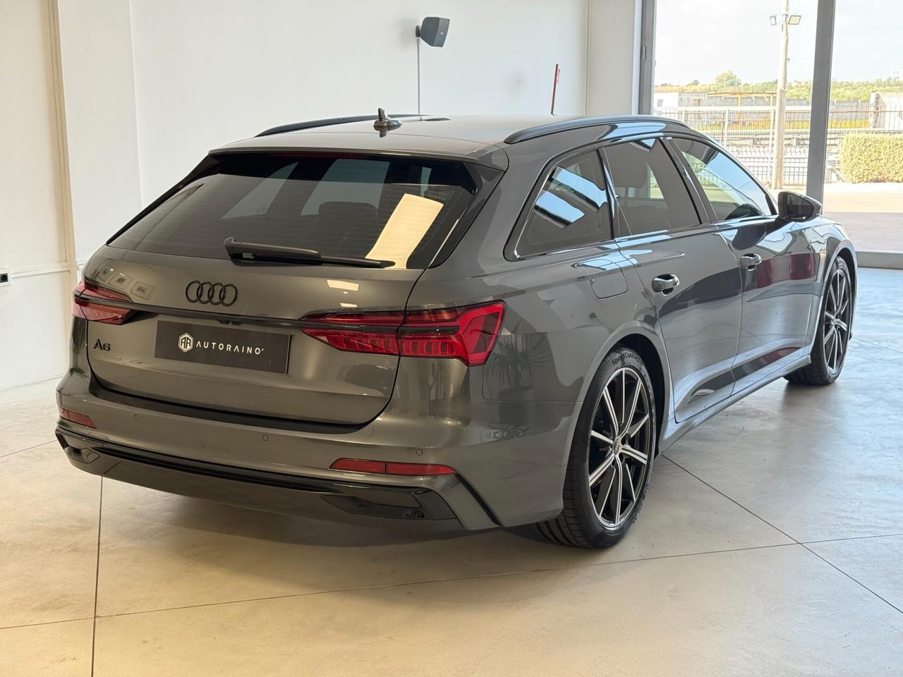 Audi A6 Avant 40 2.0 TDI S tronic S line edition