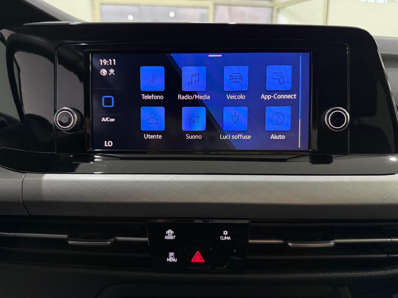 Volkswagen Golf 1.0 eTSI 115cv EVO DSG Life