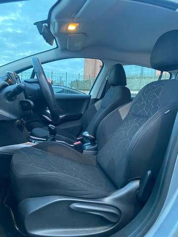 Peugeot 2008 2008 1.6 bluehdi Black Matt 100cv