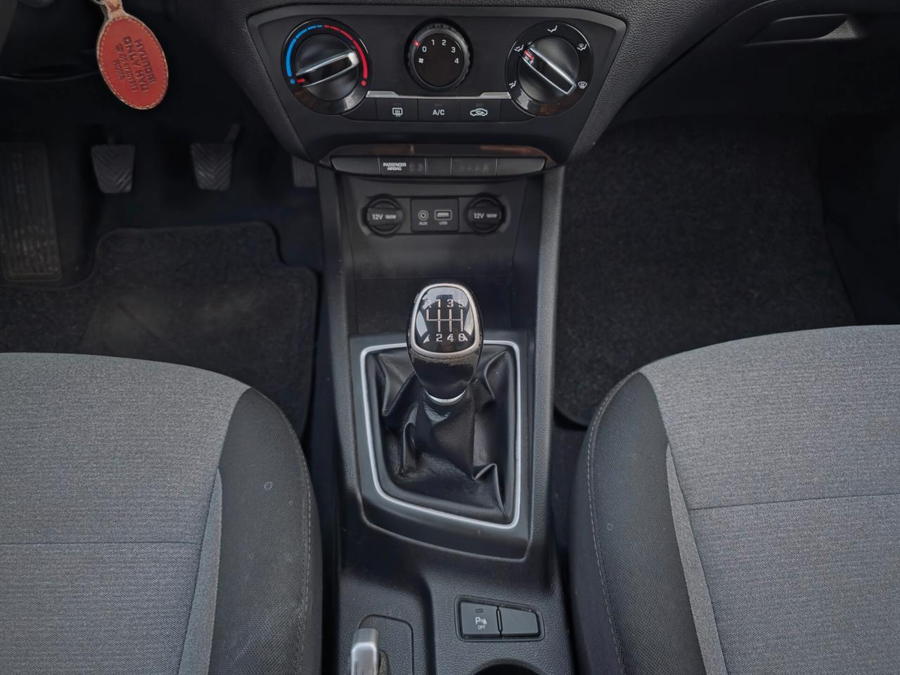 Hyundai i20 1.1 CRDi 12V 5 porte Go! Plus 2016-E6 Manuale NEO