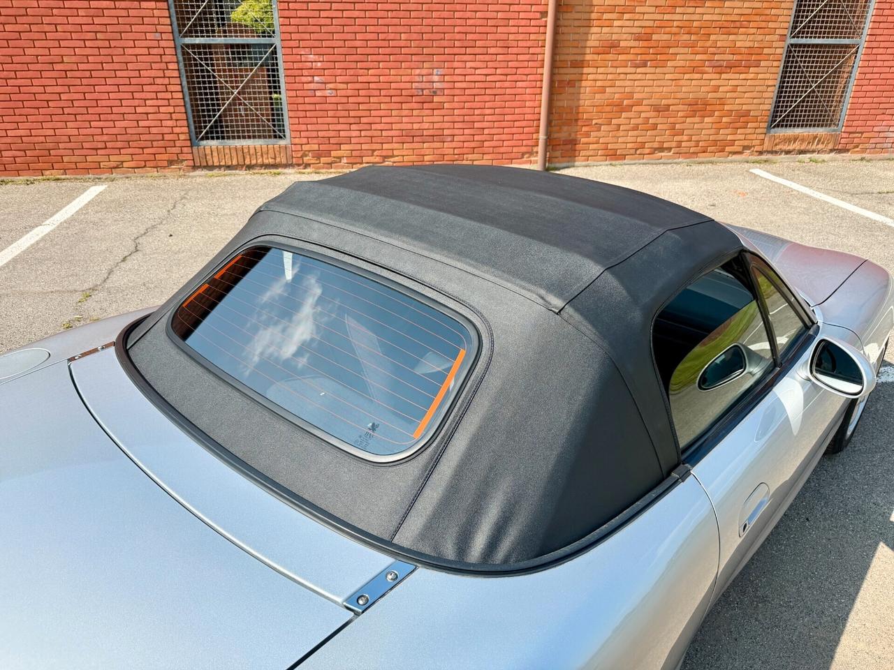 Mazda MX-5 1.6i 16V cat Trilogy