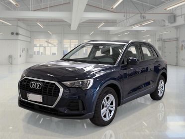 AUDI Q3 35 TDI quattro Business