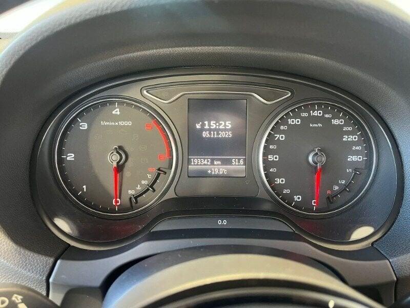 Audi A3 A3 Cabrio 1.6 TDI clean diesel Ambition