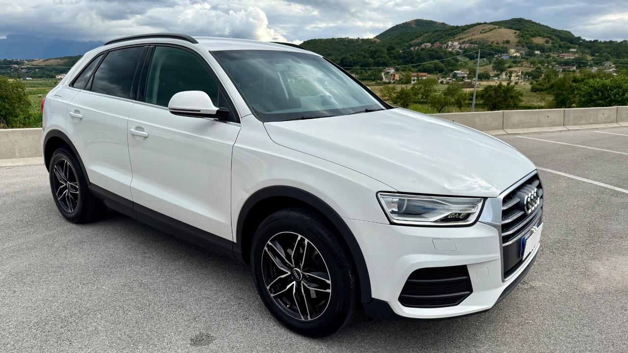 Audi Q3 2.0 TDI 120 CV