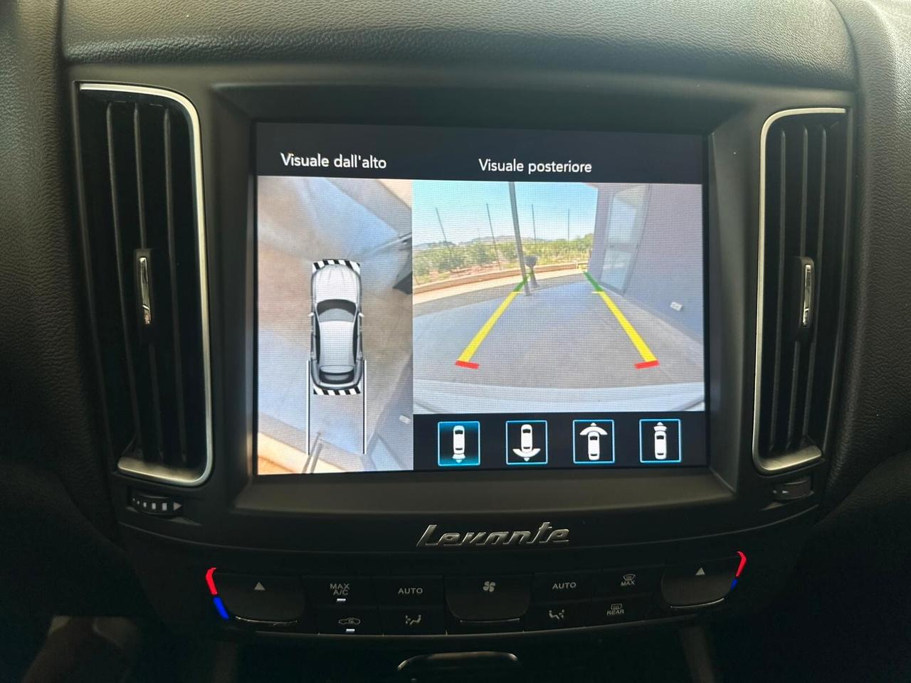 MASERATI LEVANTE GRANSPORT WRAPPATA 10/2018