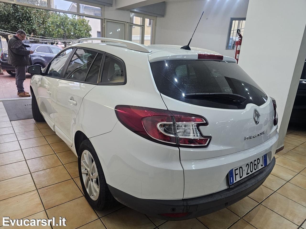 Renault Megane Mégane dCi 110CV EDC SporTour Limit