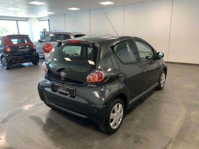 TOYOTA Aygo 1.0 Benzina 5 Porte Now Connect