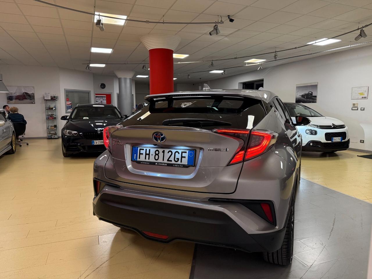 Toyota C-HR 1.8 hybrid 98 cv