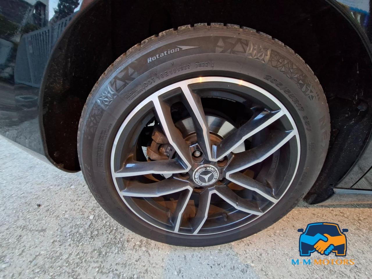 Mercedes B 180 Sport Plus garanzia BMW manuale